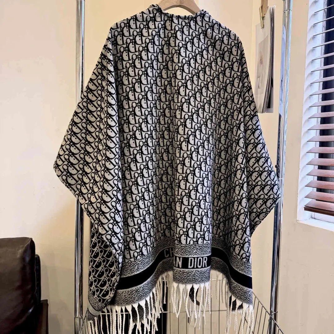 37.88$dr    tao-4867-M gallery