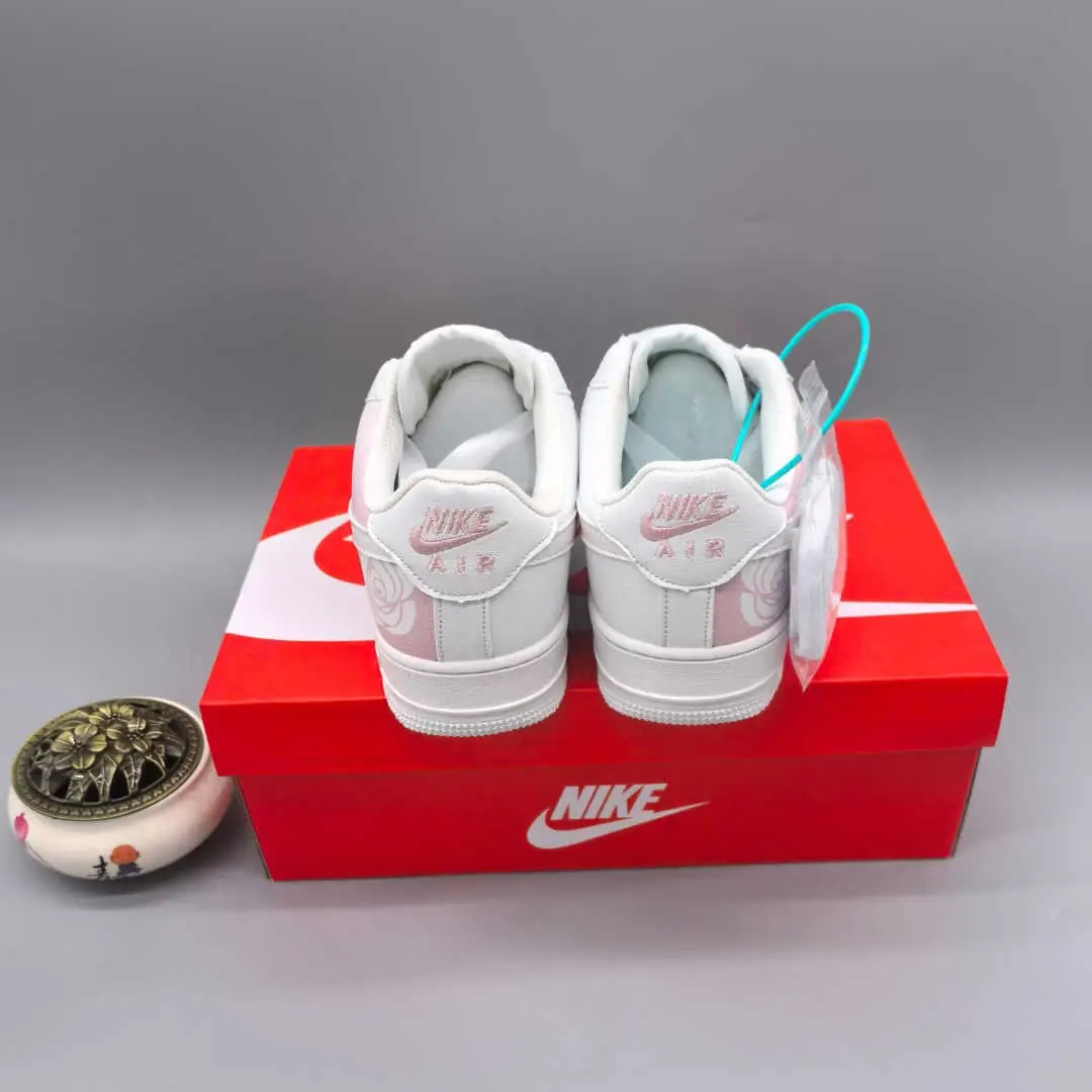 38.52$    109-4745-M gallery