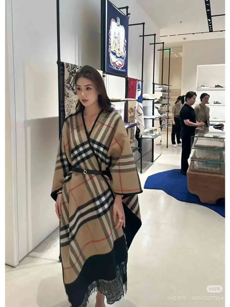 39.99$burberry    tao-4866-M gallery