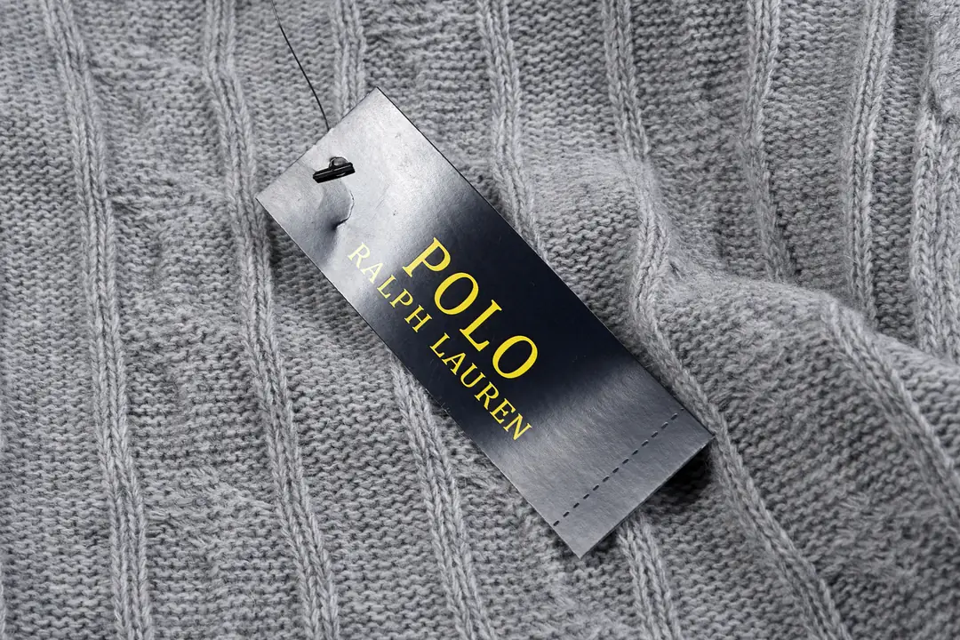 40.21$  POLO    3834-M gallery