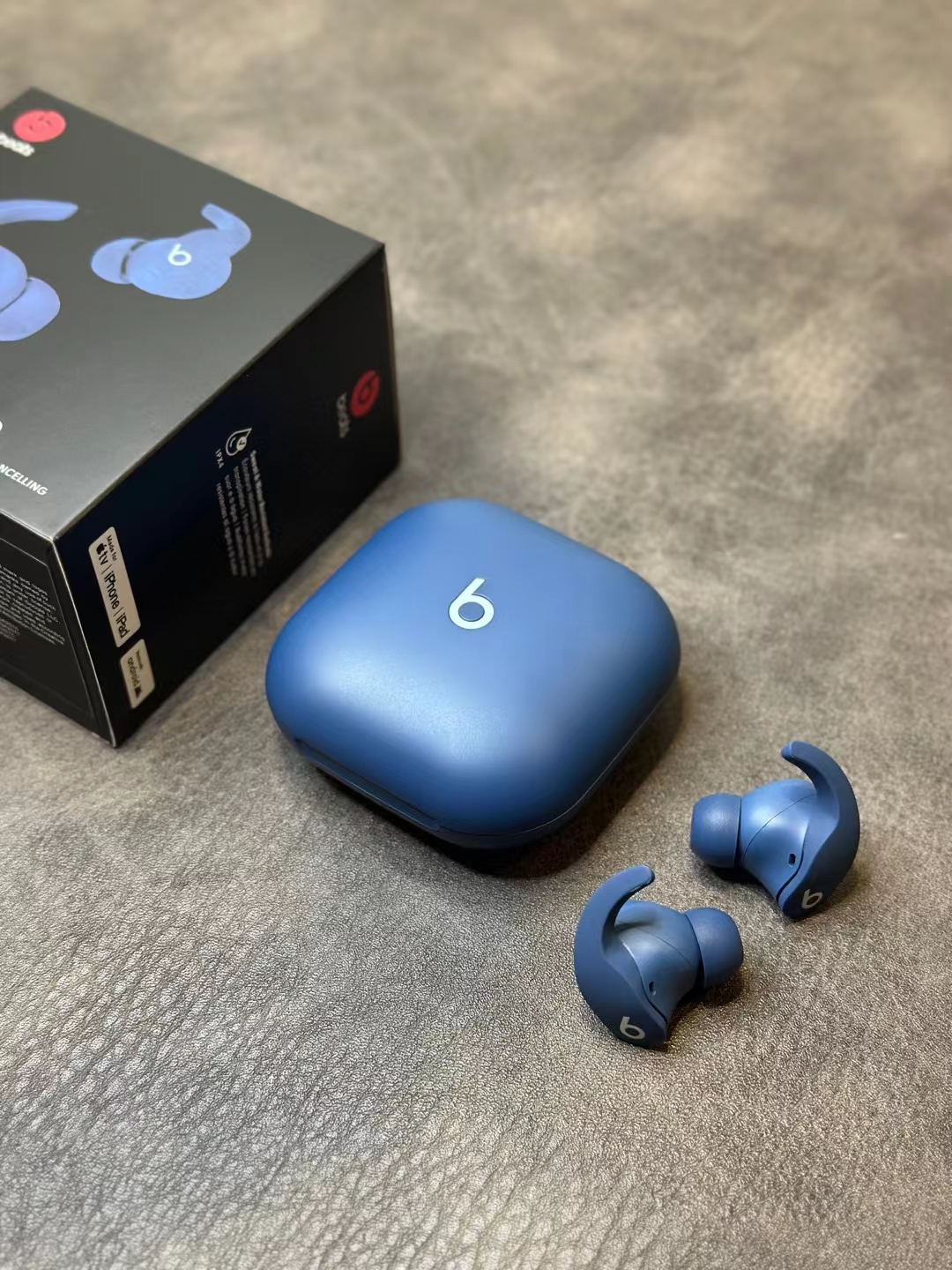 41.66$  BEATS FIT PRO    4752-MD gallery