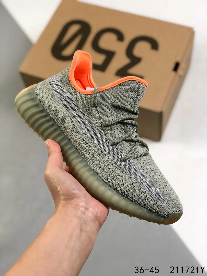 43.22$   AdidasYeezy Boost 350    4768-M gallery