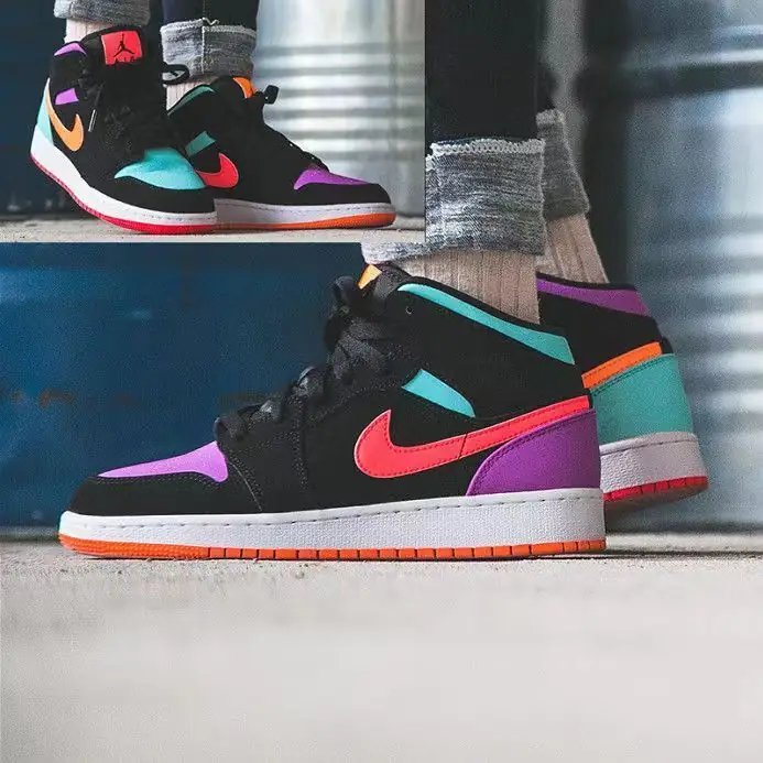 45.88$   AJ1  3938-M gallery