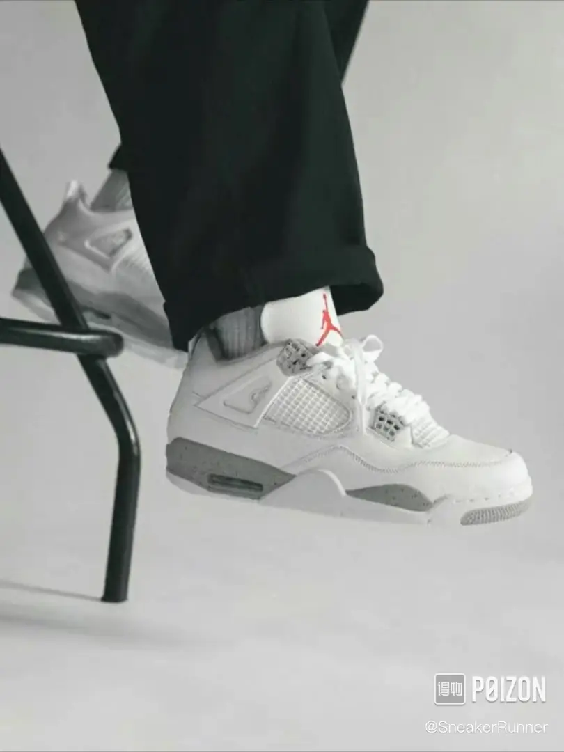 49$  AJ 4     4718-M gallery