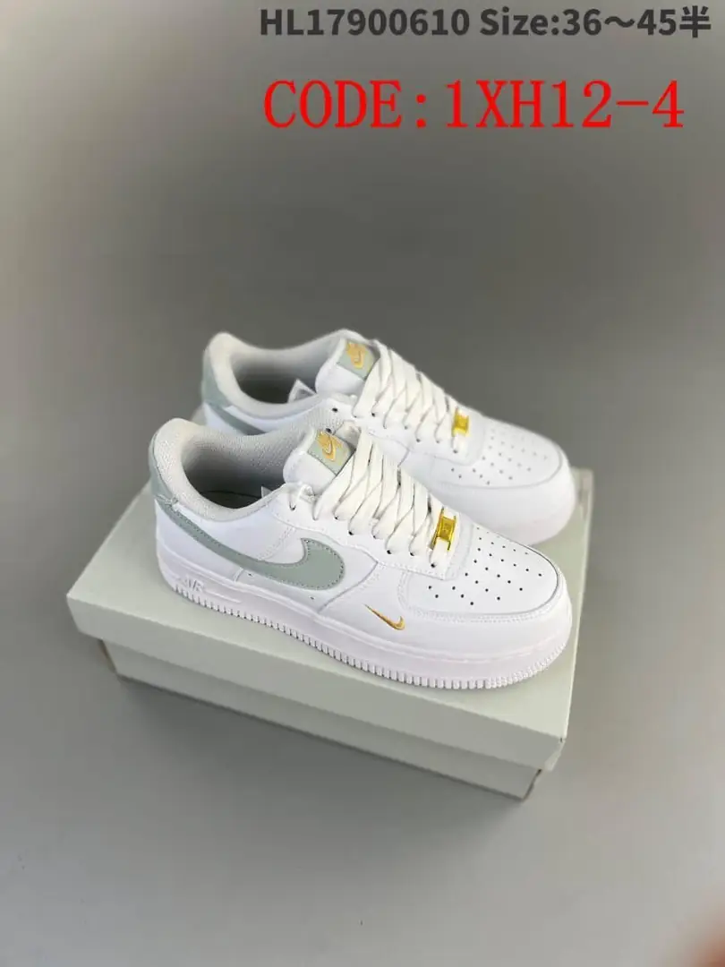 49.43$   NIKE  4246-M gallery