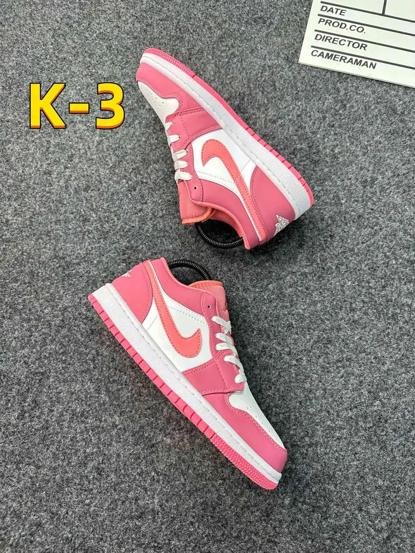 49.56$   NIKE AIR JORDAN 1    A-4309-M gallery