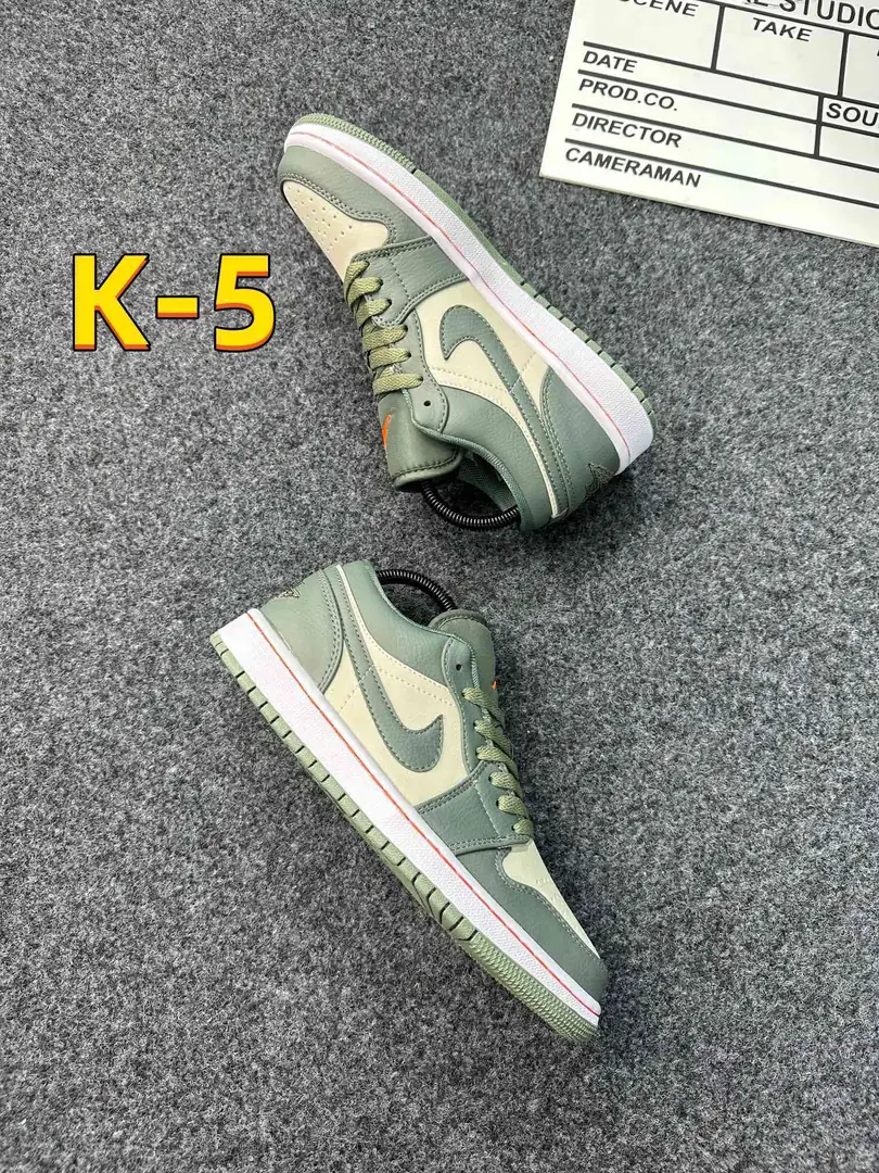 49.56$   NIKE AIR JORDAN 1    A-4309-M gallery