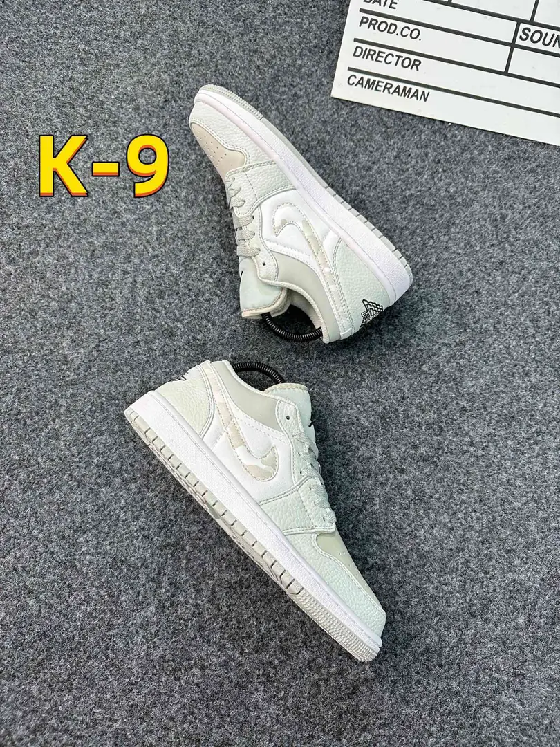 49.56$   NIKE AIR JORDAN 1    A-4309-M gallery