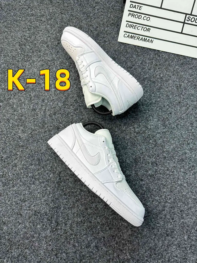 49.56$   NIKE AIR JORDAN 1    A-4309-M gallery