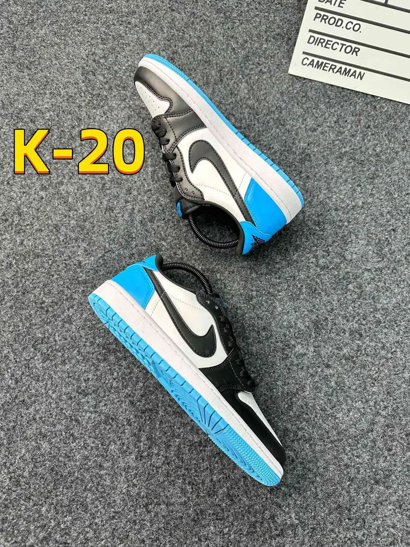 49.56$   NIKE AIR JORDAN 1    A-4309-M gallery