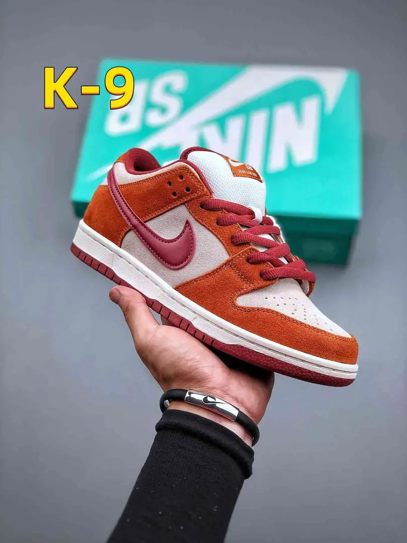 49.99$    Nike SB Dunk Low    A-4305-M gallery