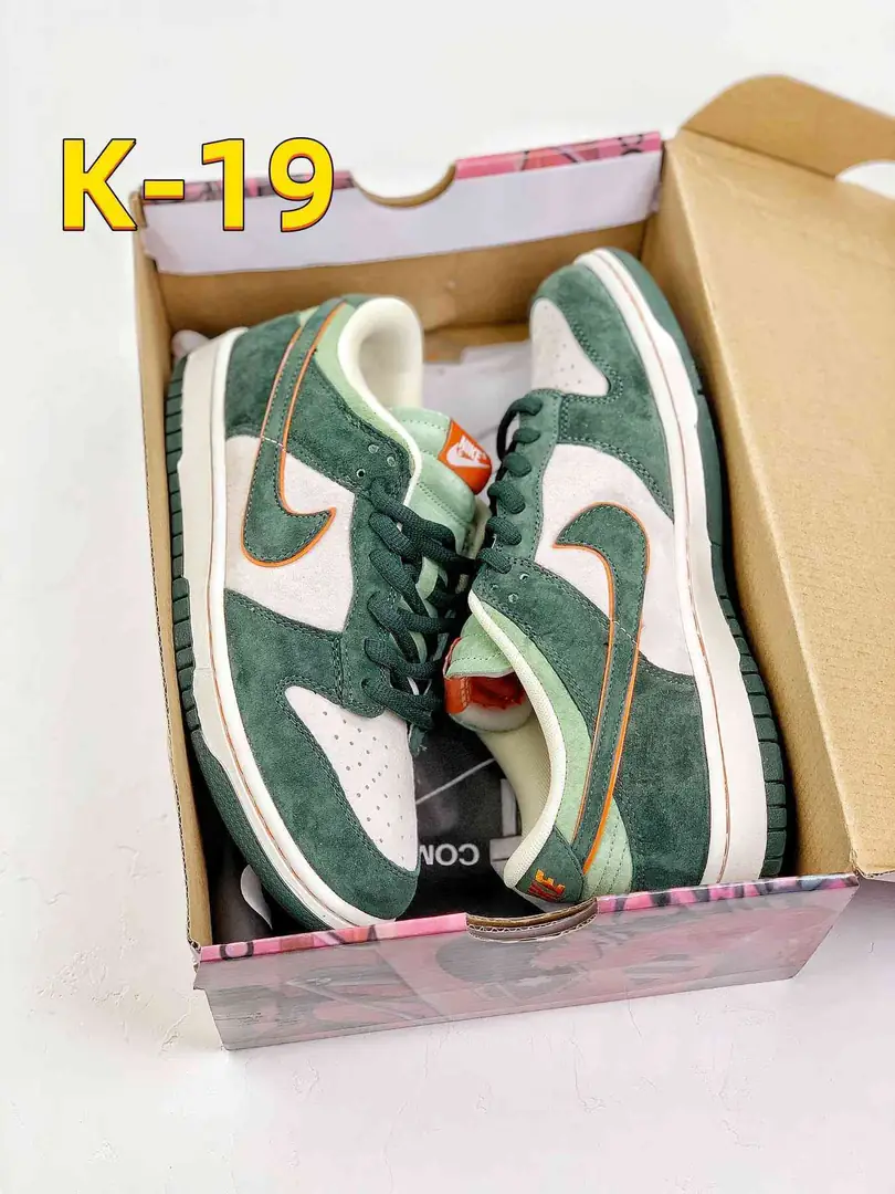 49.99$    Nike SB Dunk Low    A-4305-M gallery