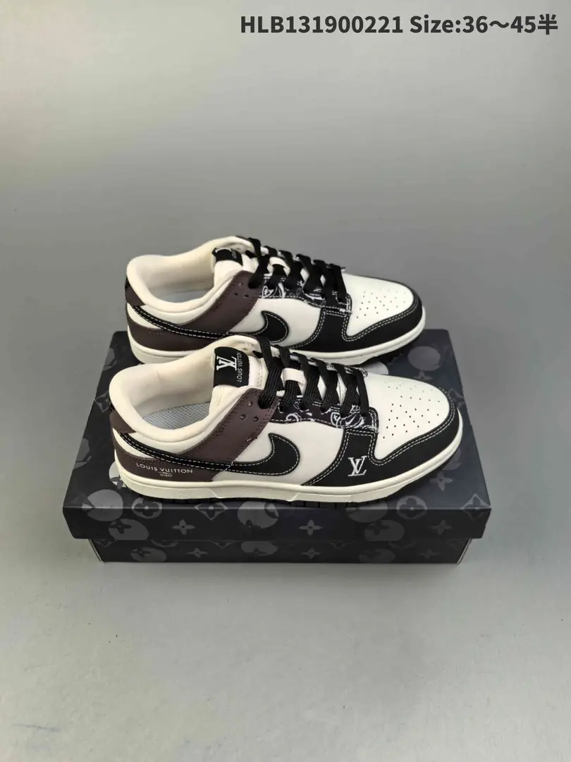 51.99$    nike    4804-M gallery