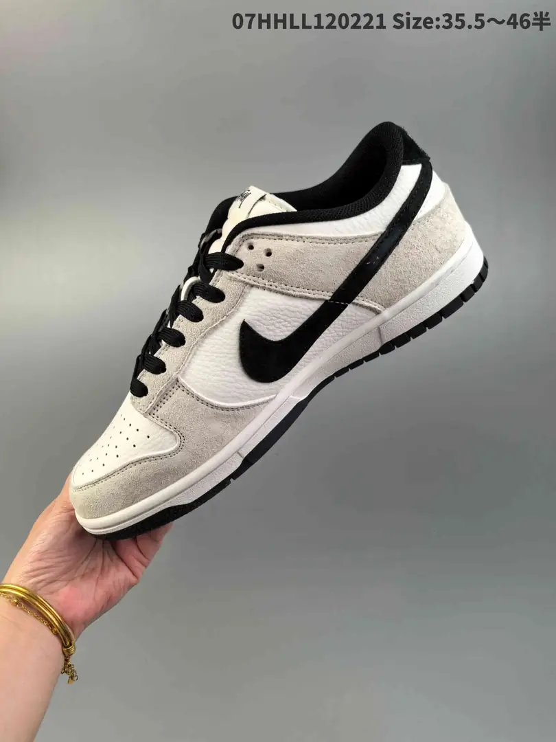 51.99$   nike    4805-M gallery