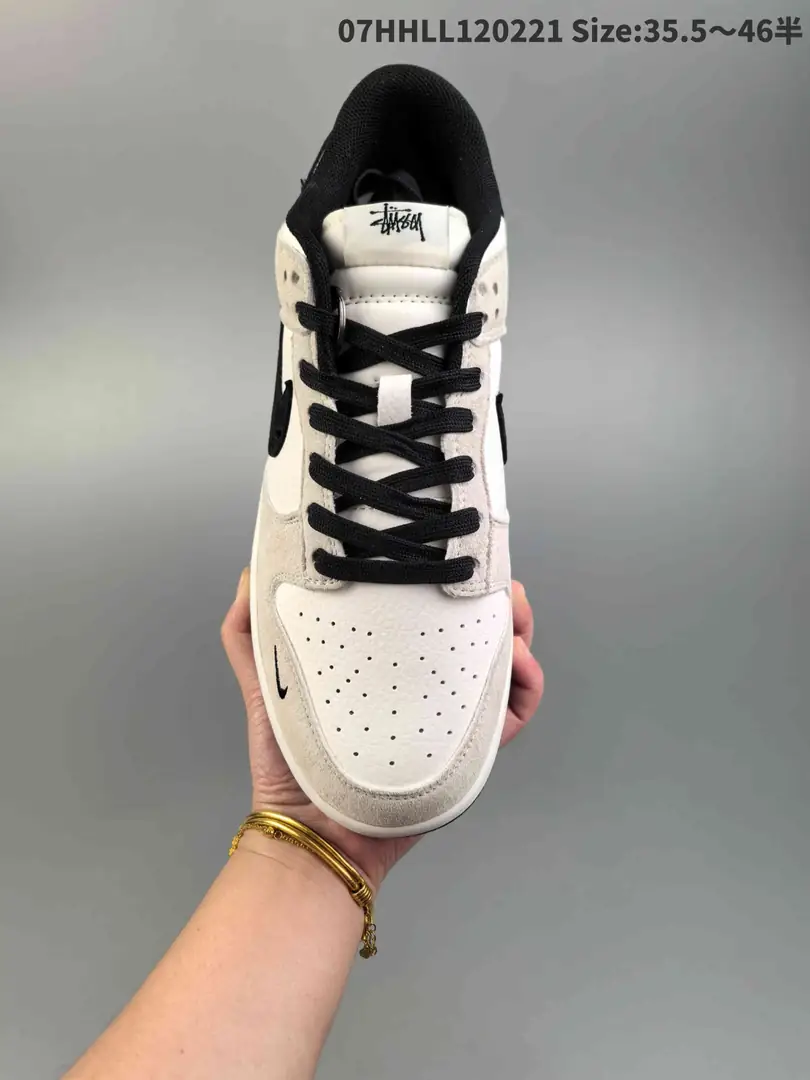 51.99$   nike    4805-M gallery