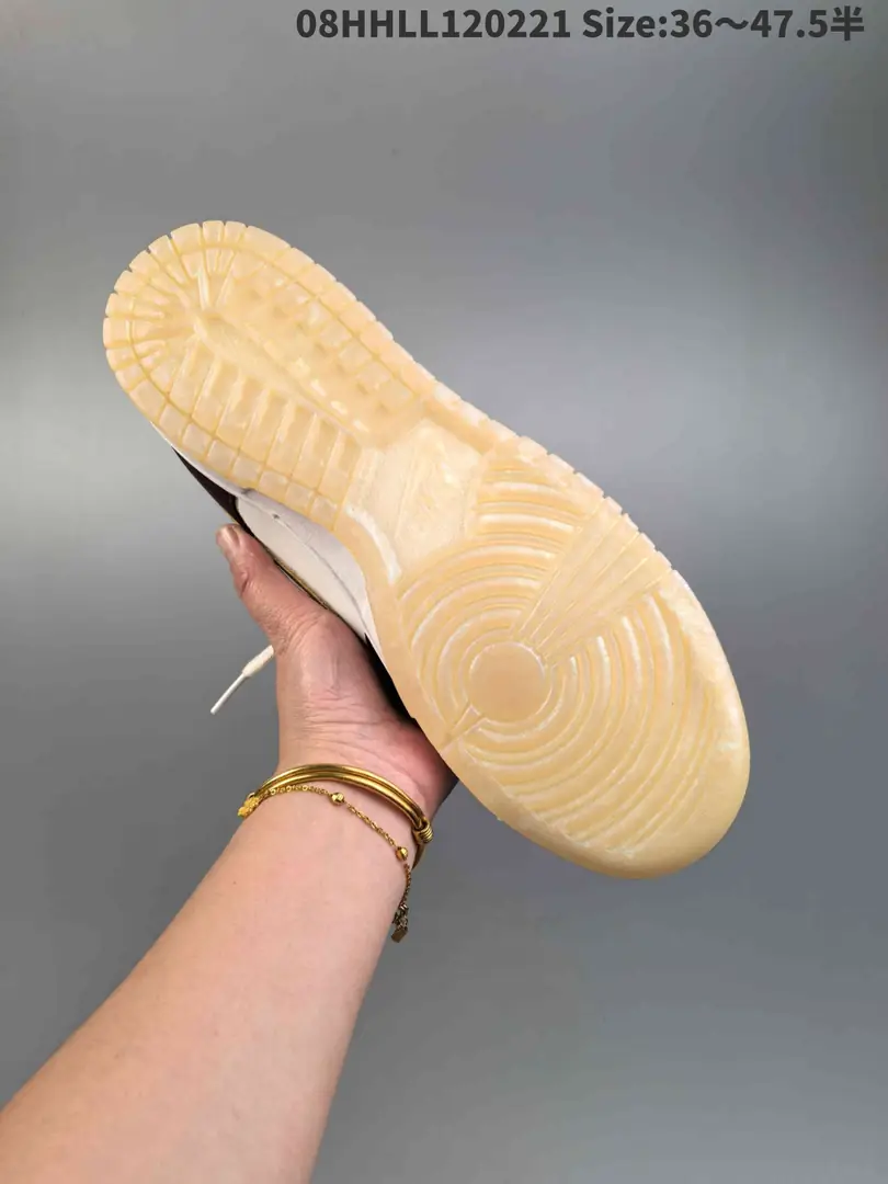 51.99$   nike    4805-M gallery