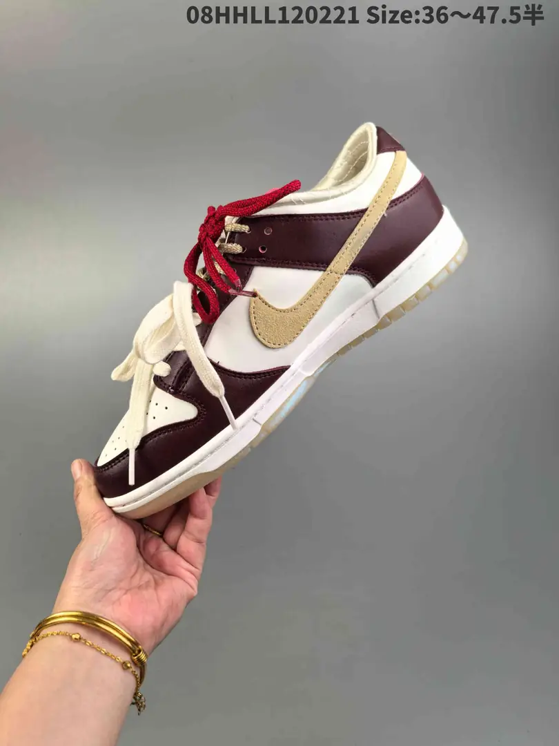 51.99$   nike    4805-M gallery