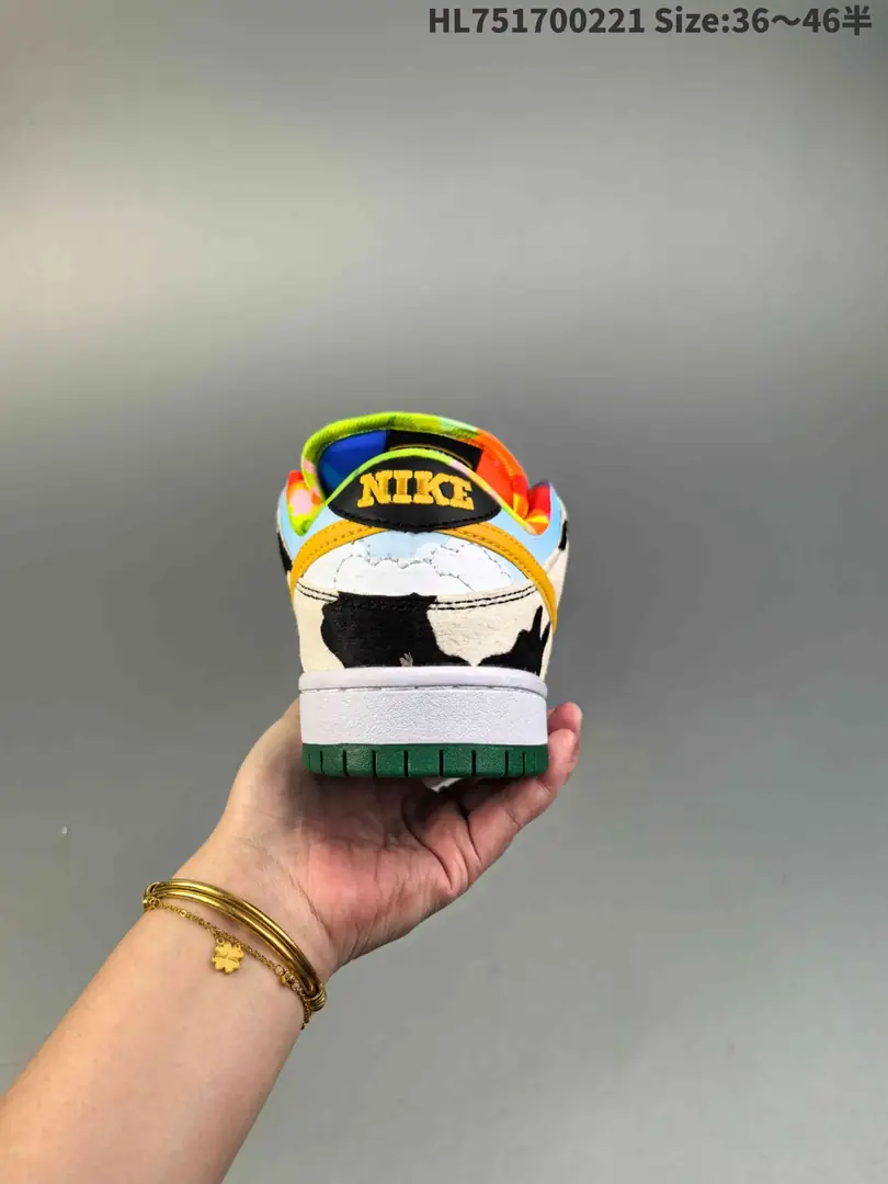 51.99$   nike    4805-M gallery