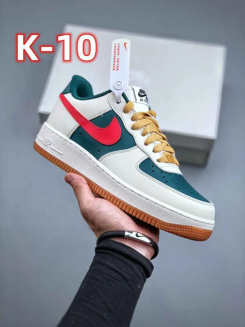 51.99$  NIKE   4319-M gallery