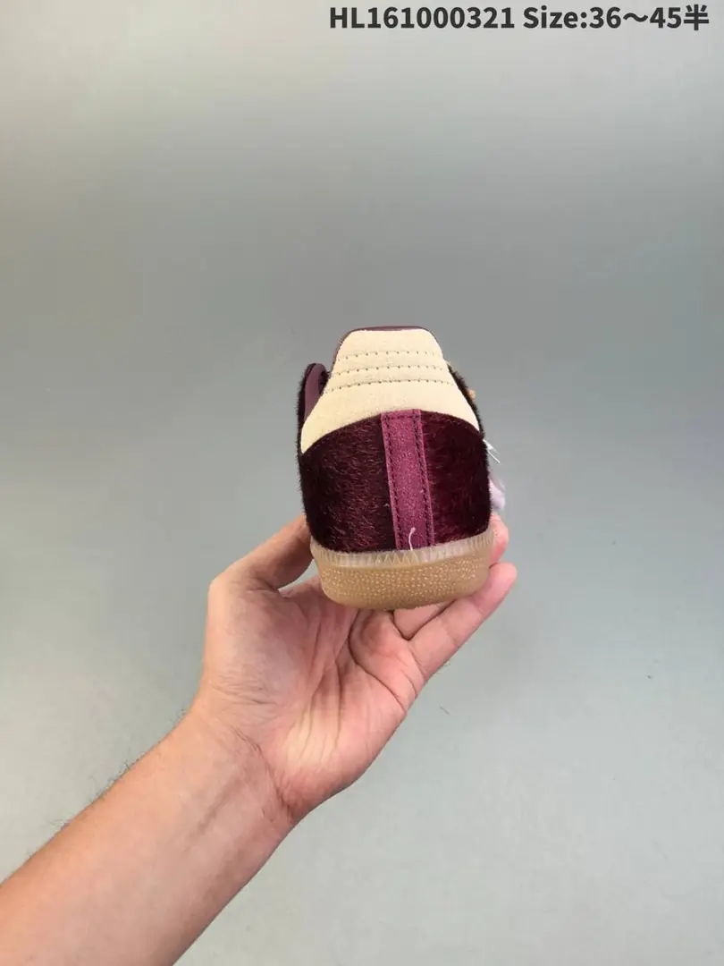 54.99$  adidas   4719-M gallery