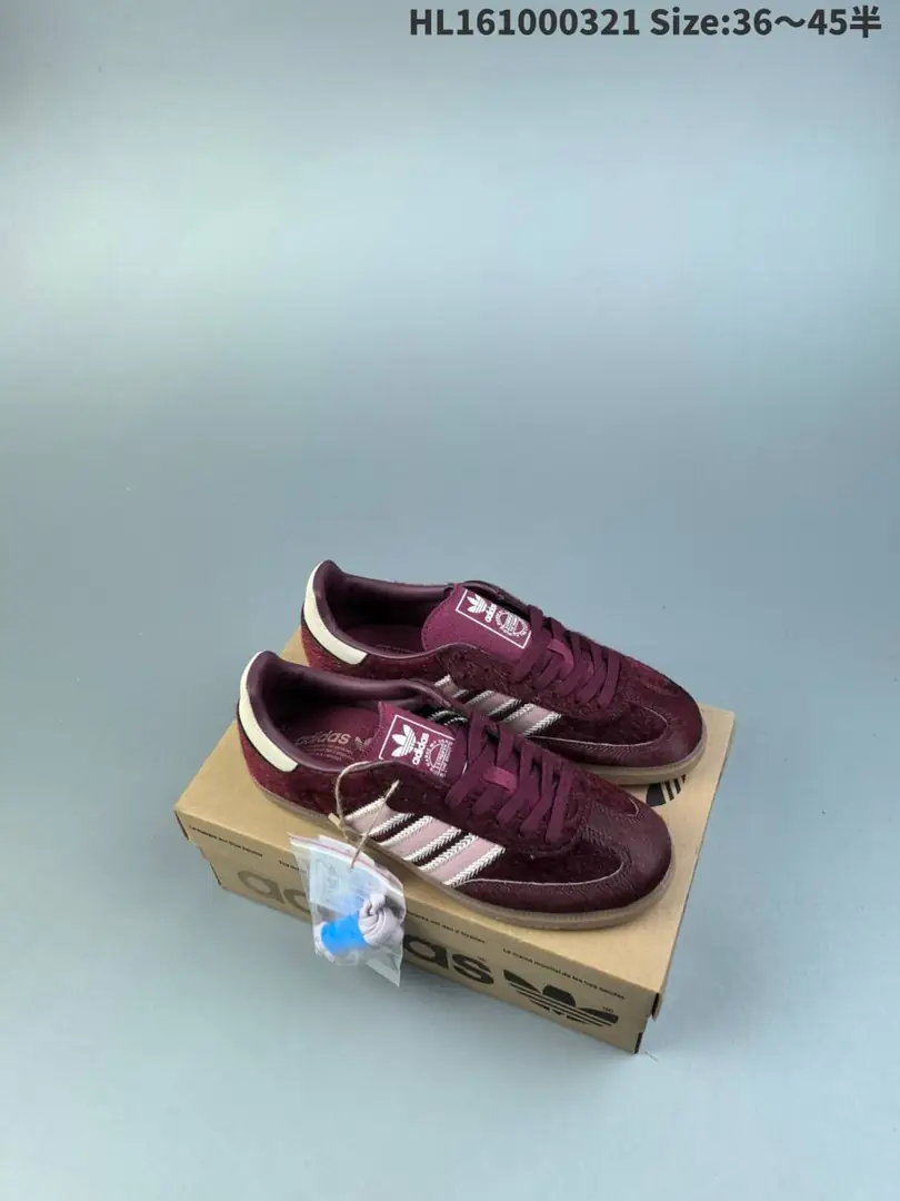 54.99$  adidas   4719-M gallery