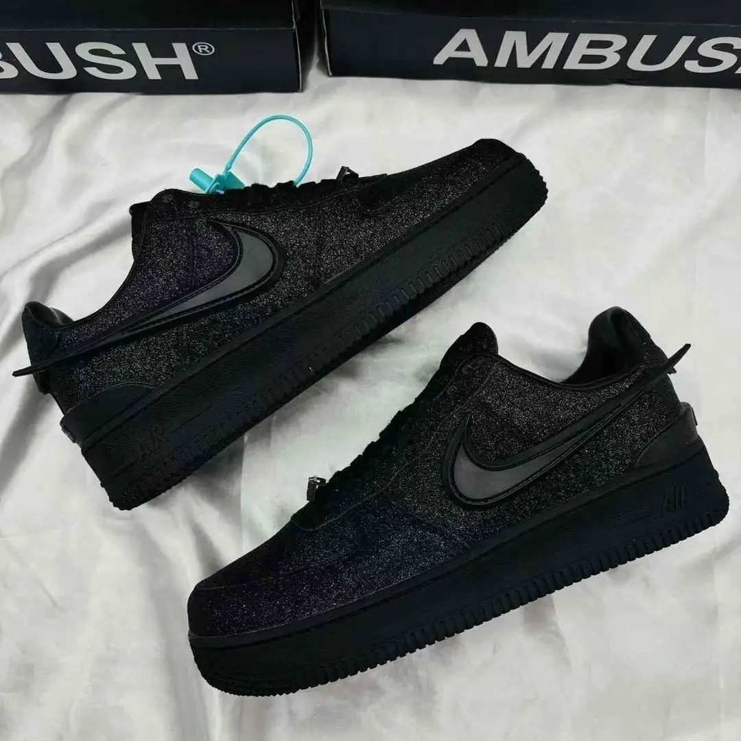 55$   NIKE SB    4801-M gallery