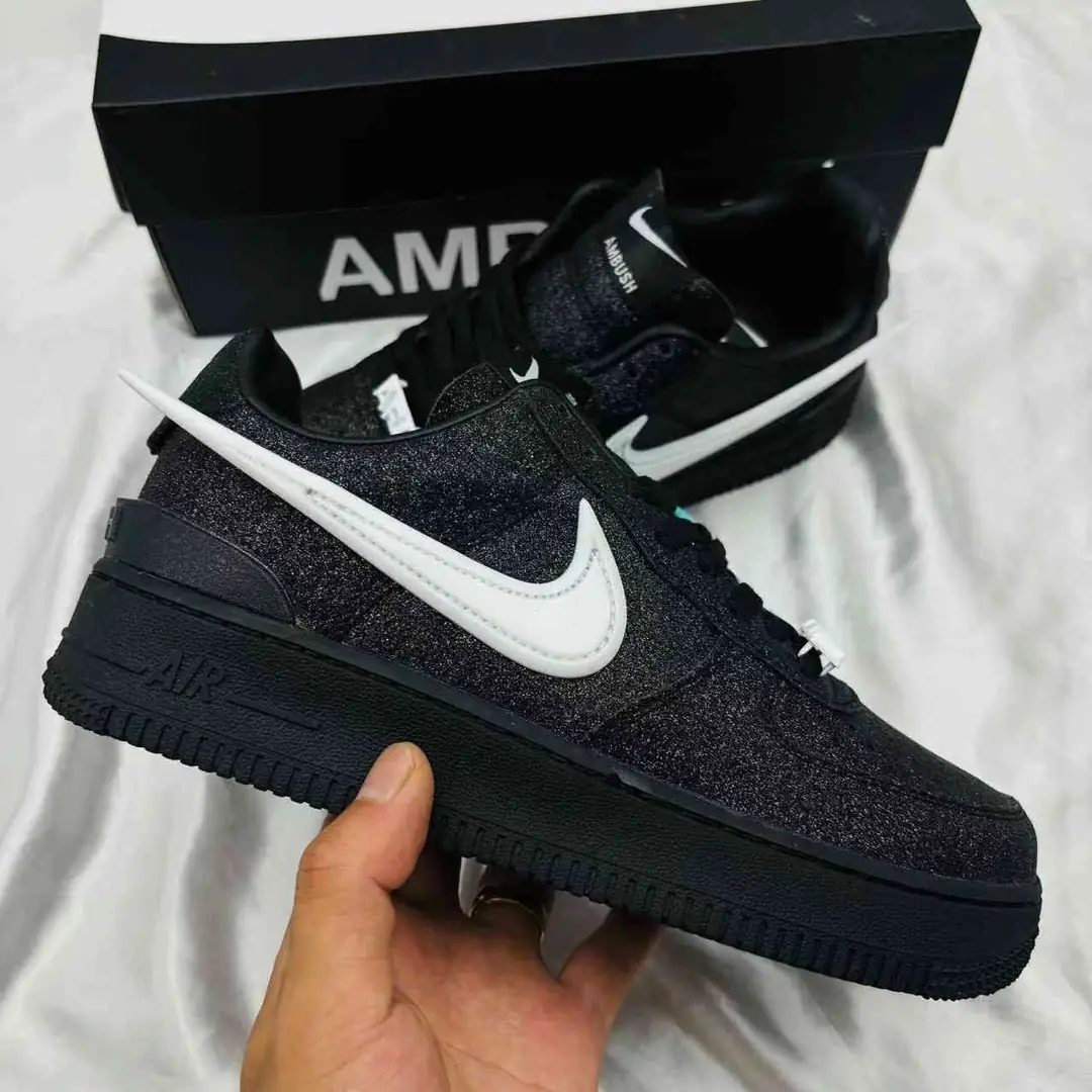 55$   NIKE SB    4801-M gallery