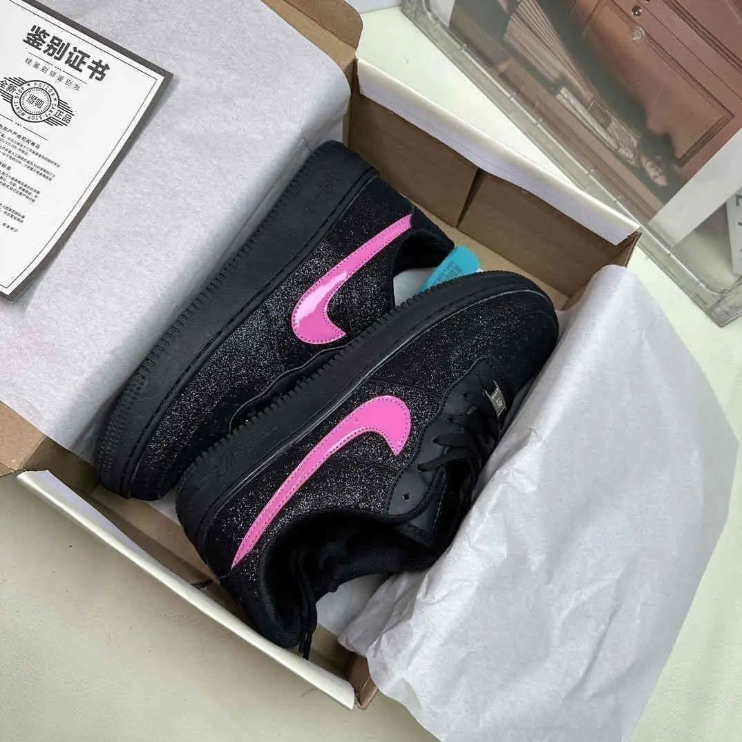 55$   NIKE SB    4801-M gallery