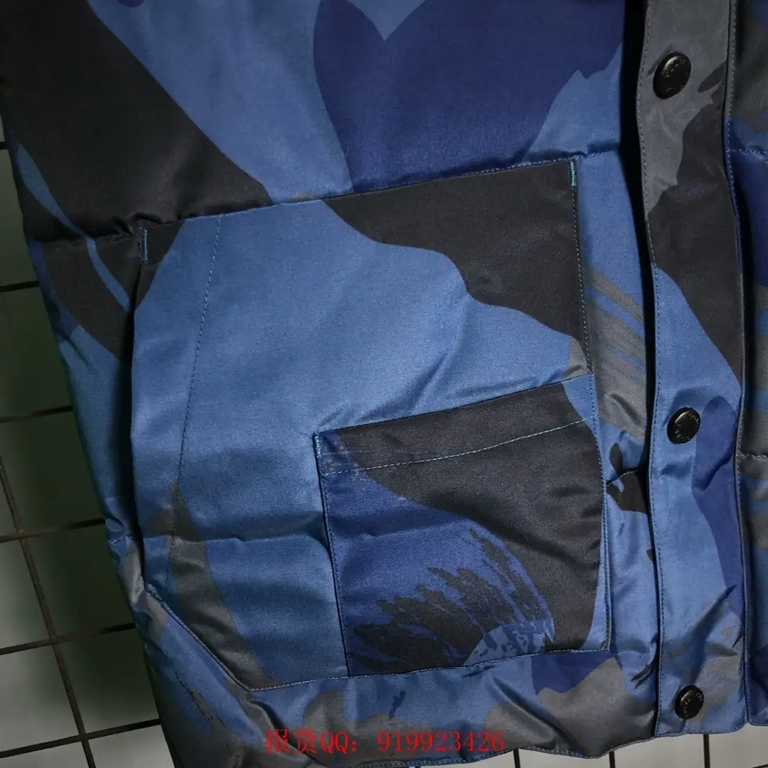 55.01$Canada Goose  tao-3794-M gallery
