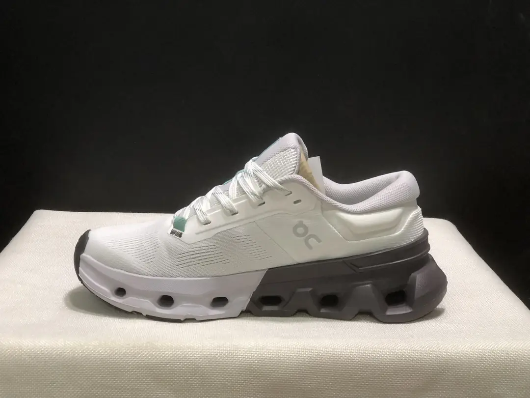 56.54$    Cloudultra 5    4875-M gallery