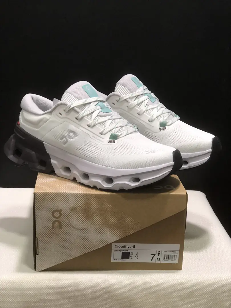 56.54$    Cloudultra 5    4875-M gallery