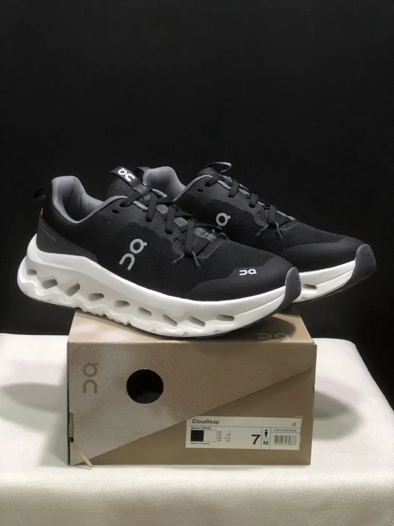 56.54$   Cloudleap    4880-M gallery