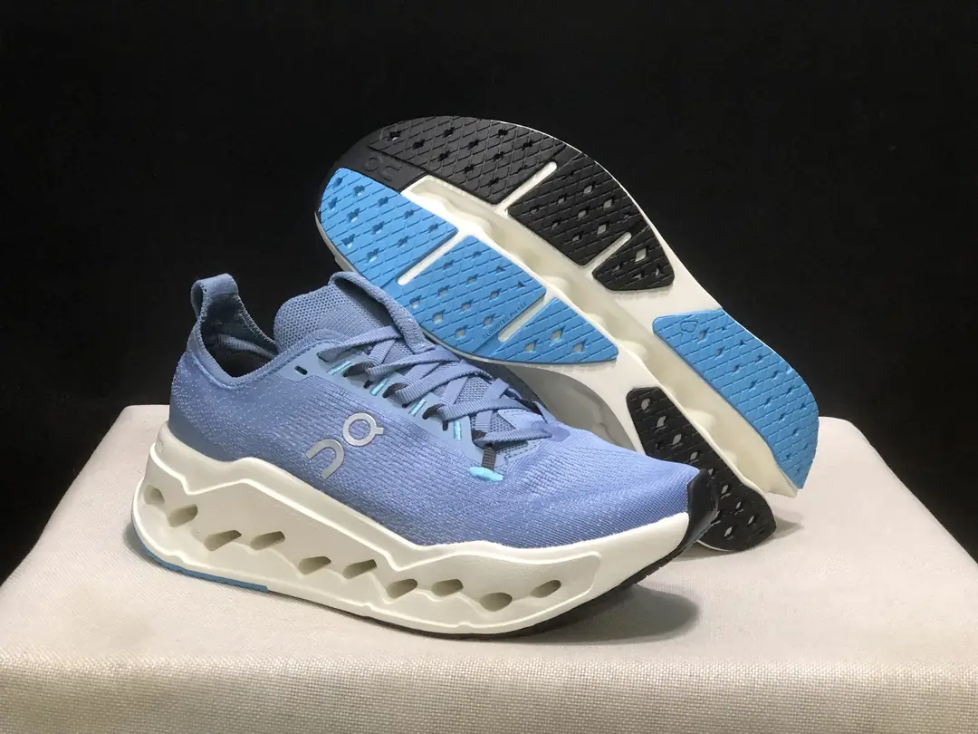 56.54$  Cloudsurfr Max     4878-M gallery