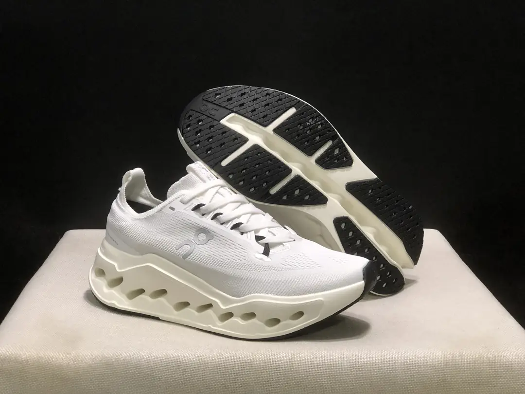 56.54$  Cloudsurfr Max     4878-M gallery