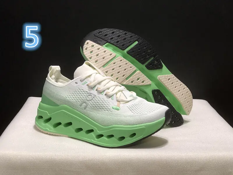 56.54$  Cloudsurfr Max     4878-M gallery