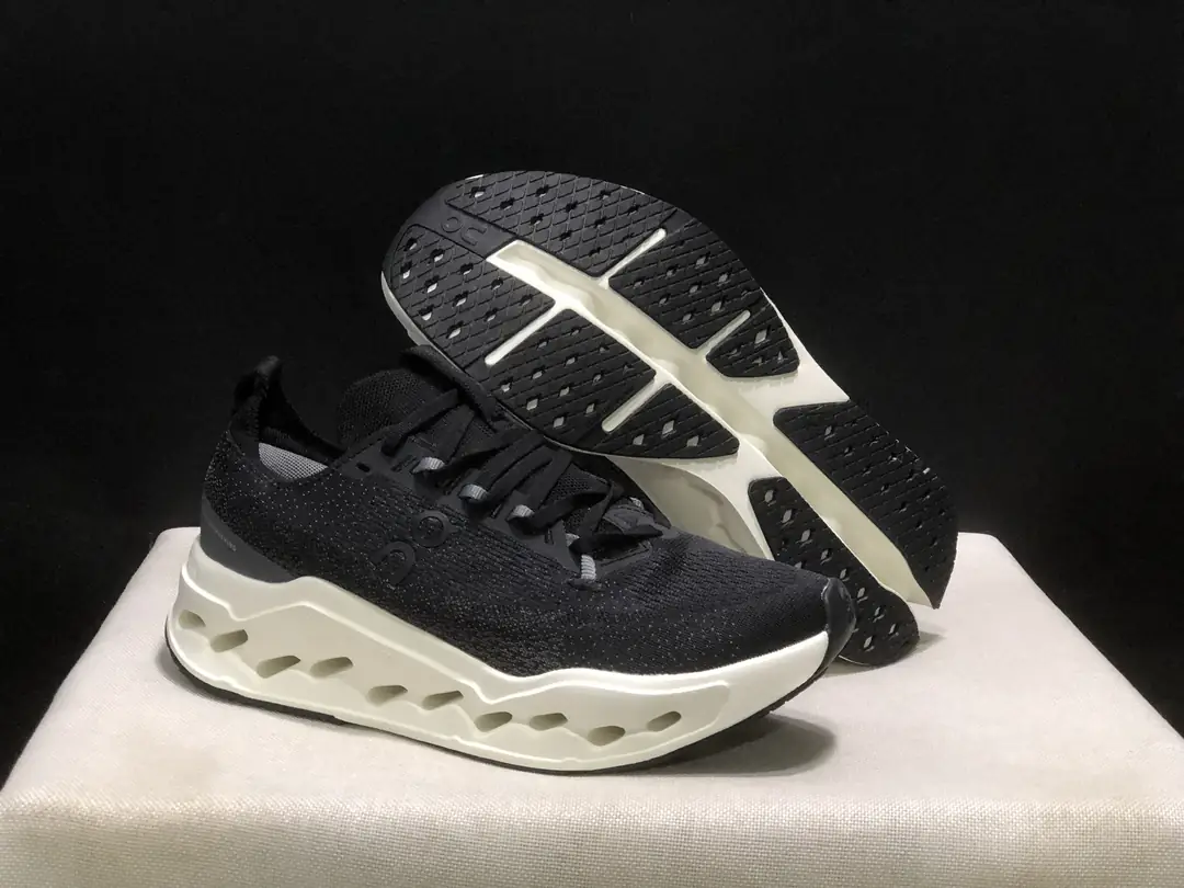 56.54$  Cloudsurfr Max     4878-M gallery