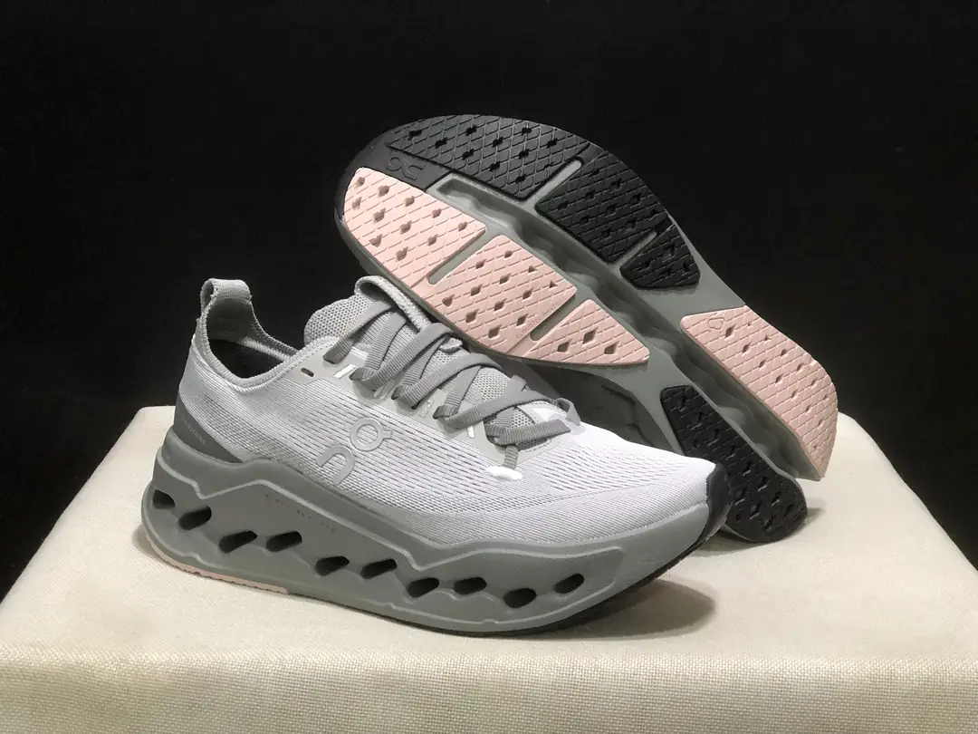 56.54$  Cloudsurfr Max     4878-M gallery