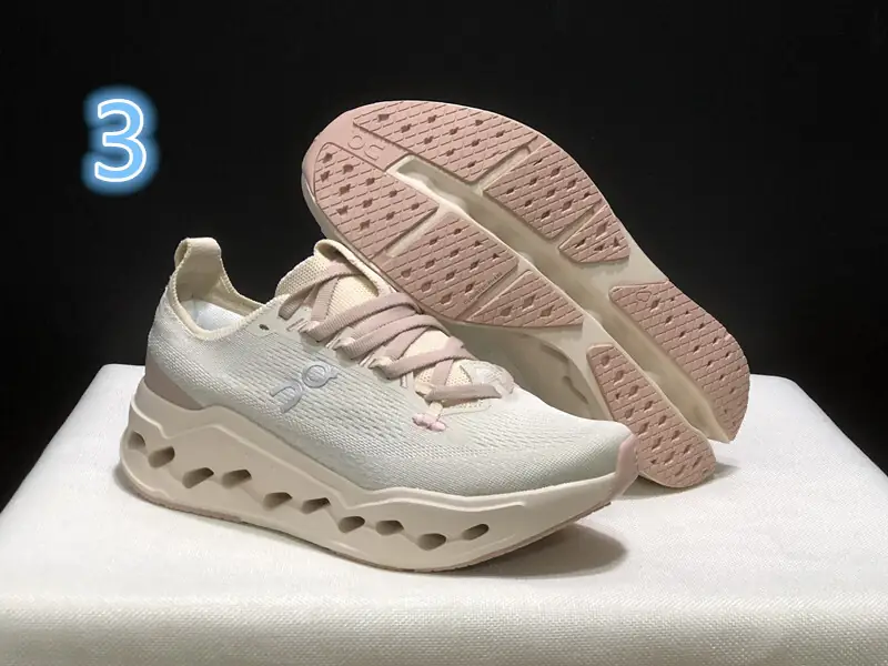 56.54$  Cloudsurfr Max     4878-M gallery