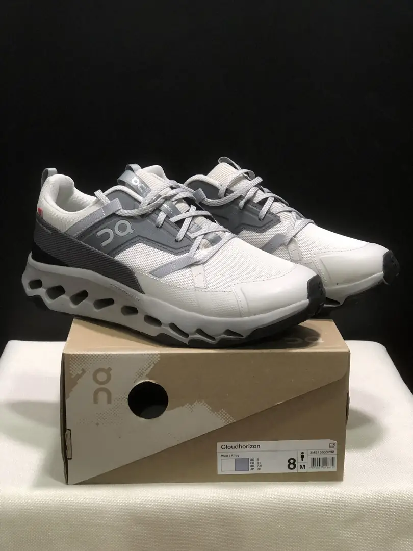 56.54$ Cloudhorizon    4879-M gallery