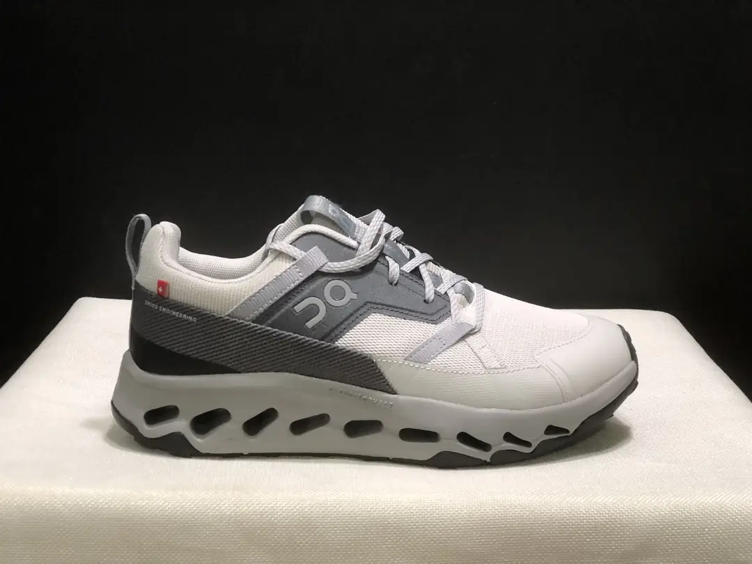 56.54$ Cloudhorizon    4879-M gallery