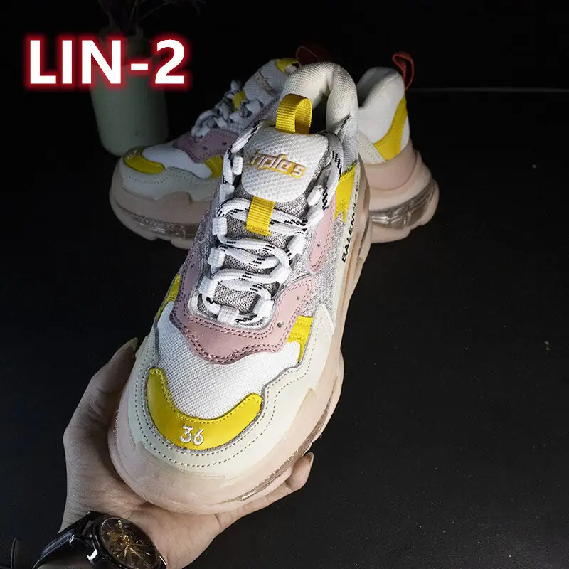 61.93$  Balenciaga   3346-M gallery