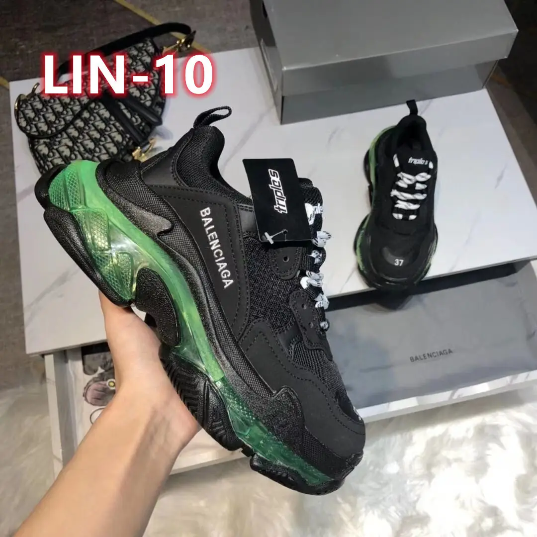 61.93$  Balenciaga   3346-M gallery