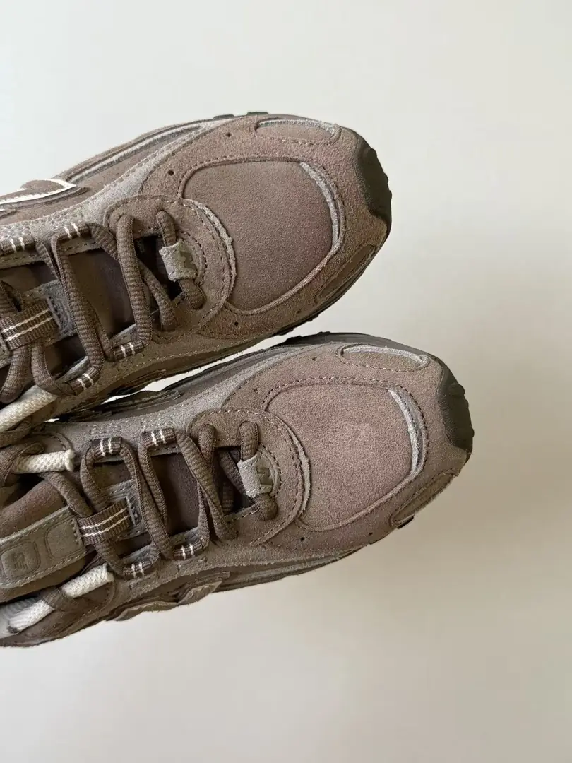 69$  New Balance 204L   4843-M gallery