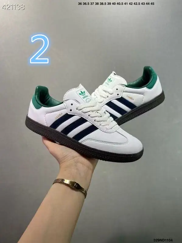 ADIDAS 51.78$   4884-M gallery