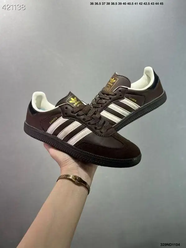 ADIDAS 51.78$   4884-M gallery