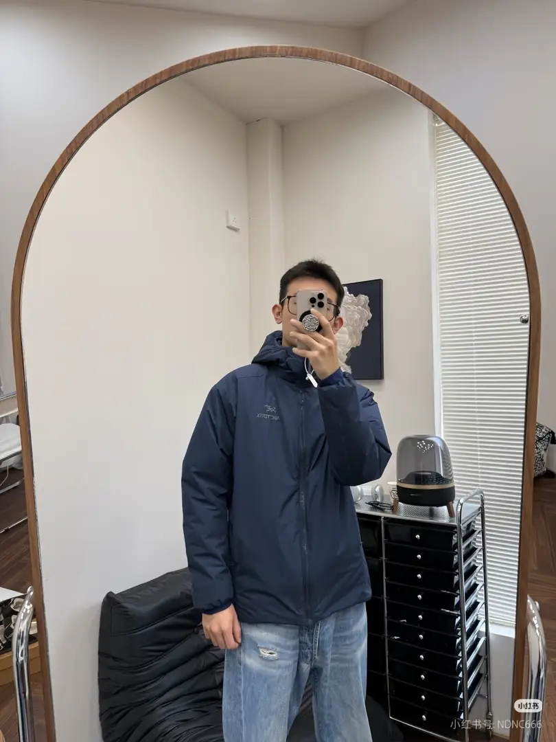 Atongmu 77.56$    4854-M gallery