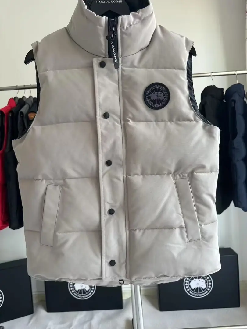 CANADA GOOSE 56.99$    4782-M gallery