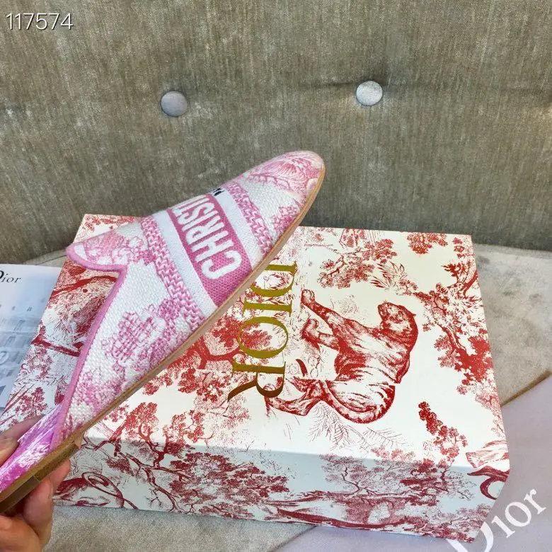 DR 49.98$    3123-M gallery