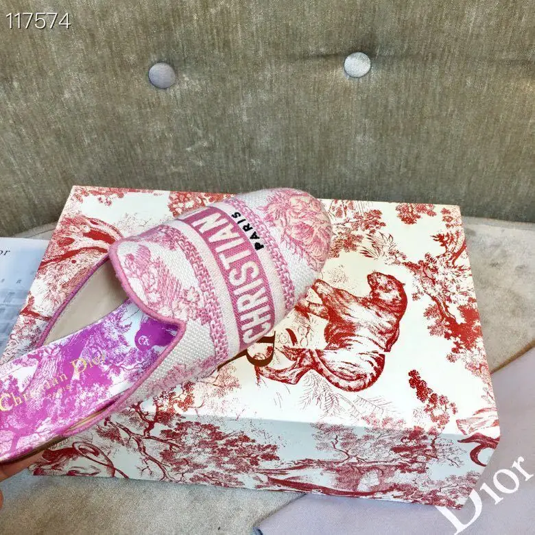 DR 49.98$    3123-M gallery