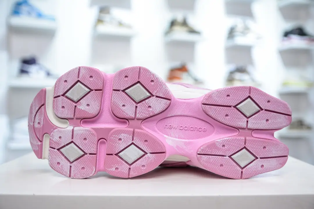 NB 61.29$   4883-M gallery